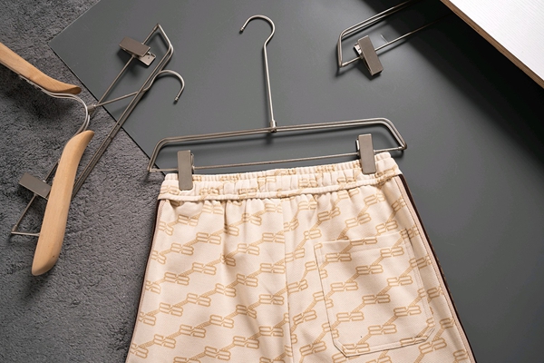 ブランドハーフパンツ素材ディテール